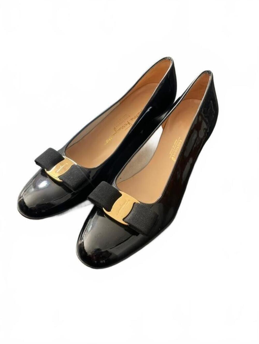 Salvatore Ferragamo Vara Patent Kitten Heels Black 8.5 4A
